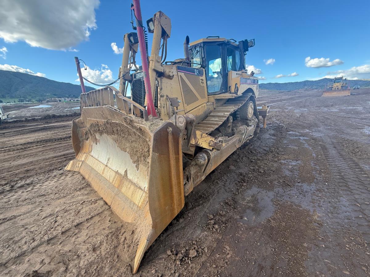 2006 CATERPILLAR D8T CRAWLER DOZER